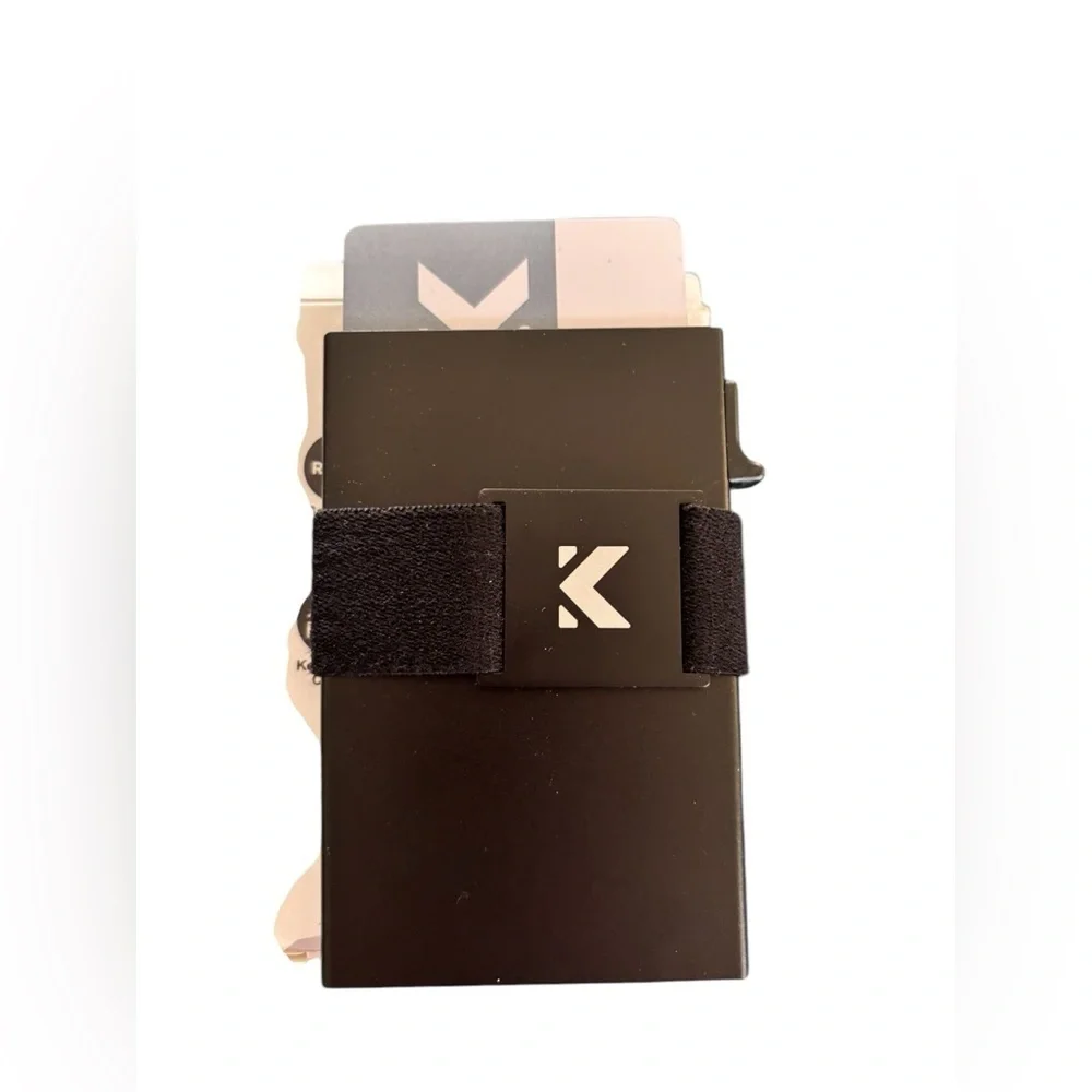Keymarx Slim Minimalist Pop Up Wallet Black Hold 1-6 Cards RFID Safe Storage
